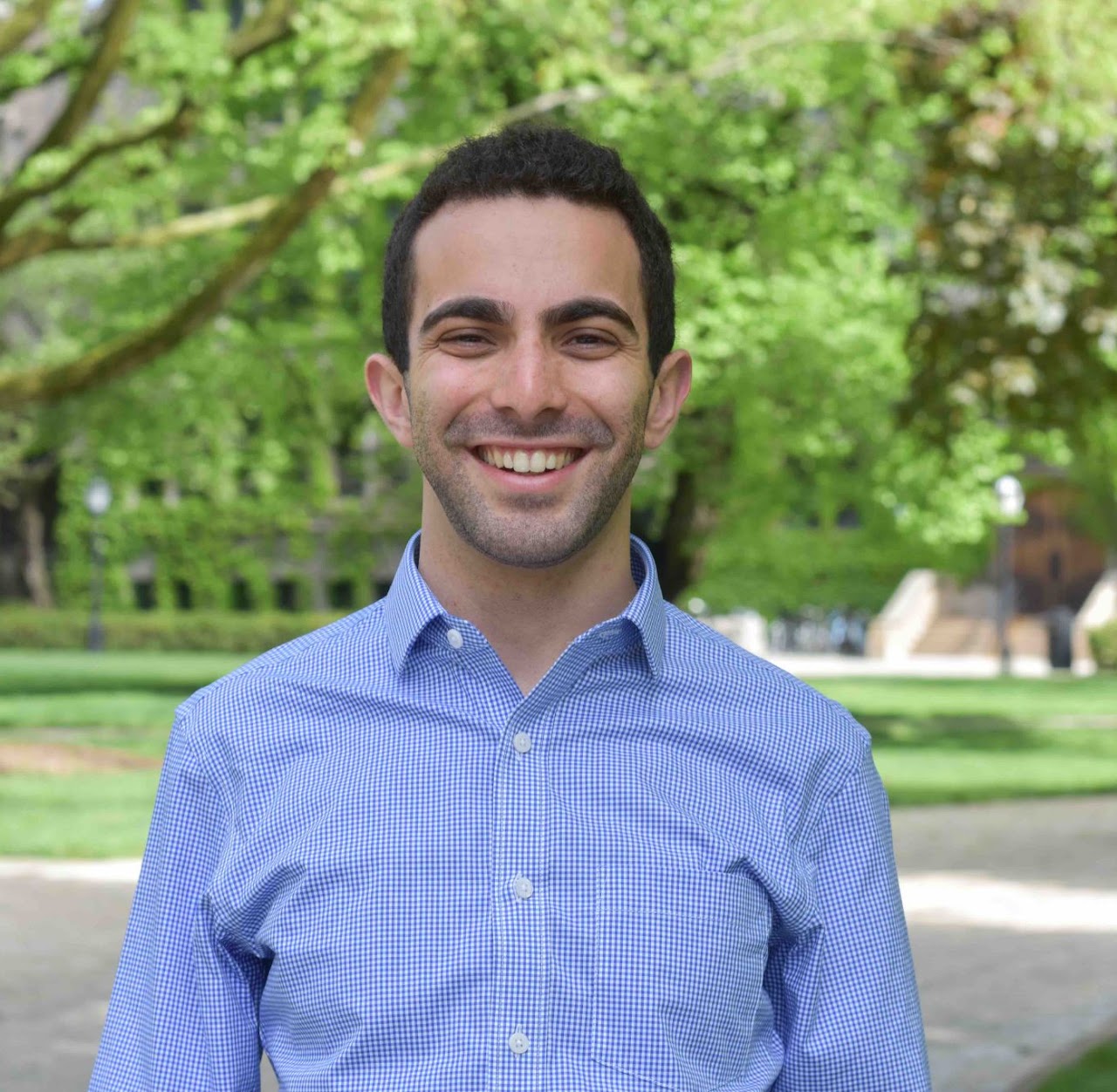Headshot of Alexander Weinberg, Economist